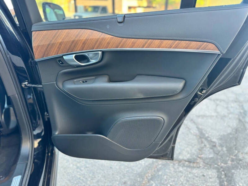 2024 Volvo XC90 B6 Plus Bright Theme 7P