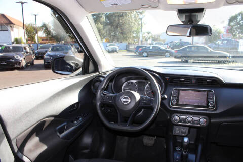 2023 Nissan Kicks S