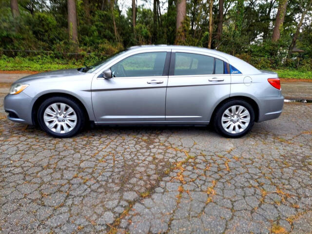 2013 Chrysler 200 for sale at 757 Auto Brokers in Norfolk, VA