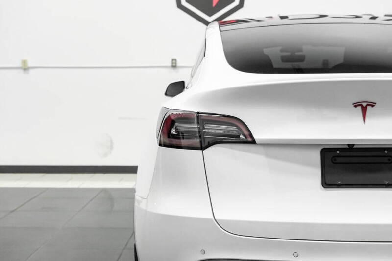 2020 Tesla Model Y Long Range