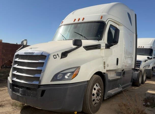 2020 Freightliner Cascadia 126