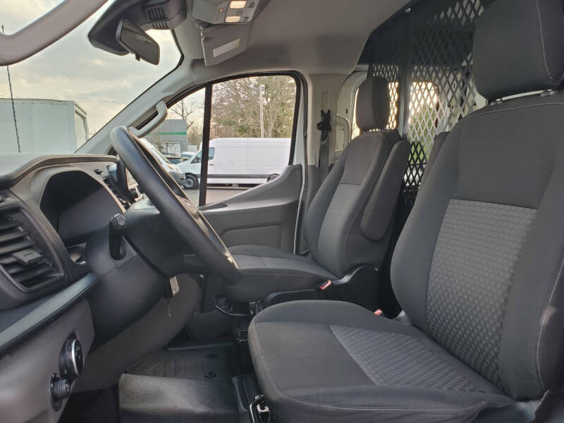 2022 Ford Transit 250