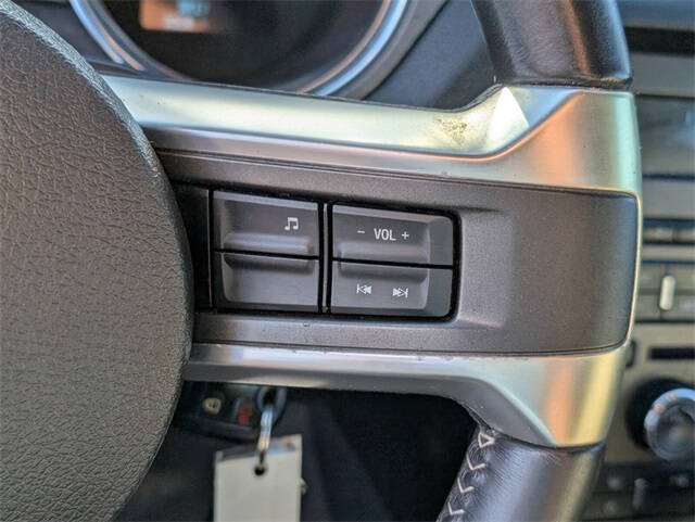 2014 Ford Mustang V6