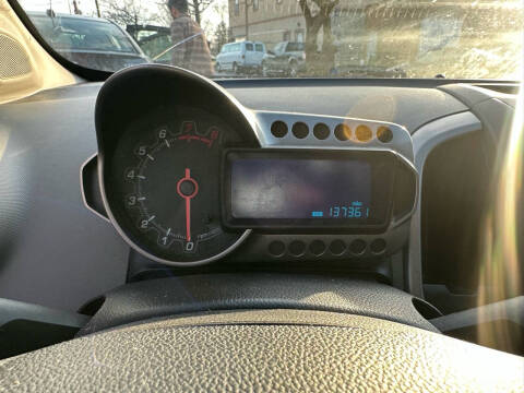 2016 Chevrolet Sonic LS Manual