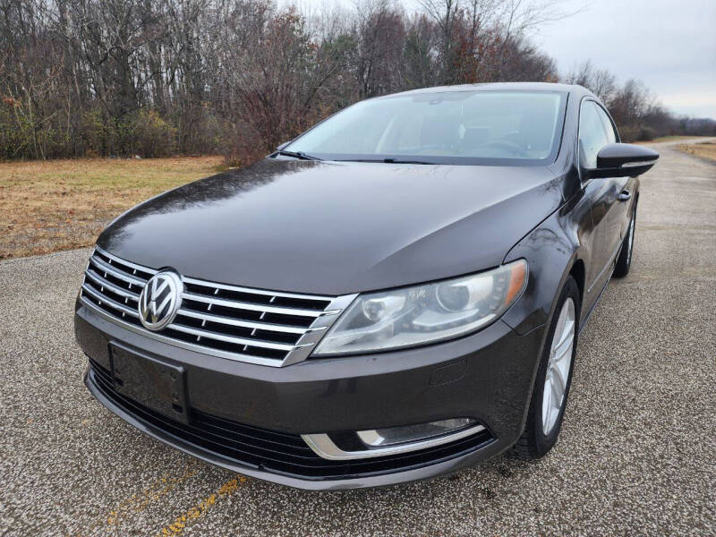 2013 Volkswagen CC R-Line photo 3