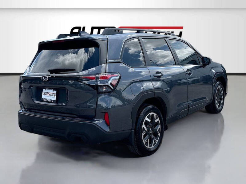 2025 Subaru Forester Premium