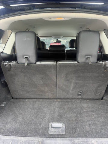 2020 Nissan Pathfinder SL