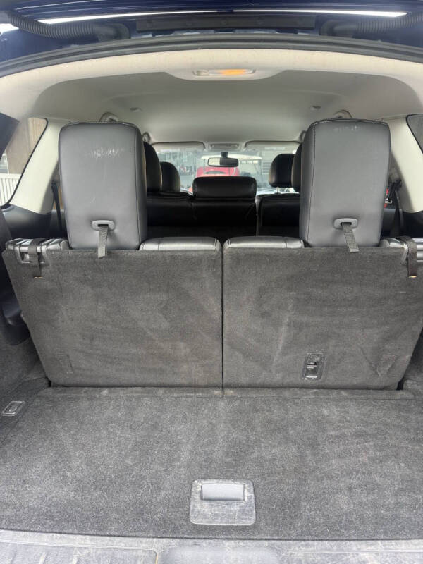 2020 Nissan Pathfinder SL