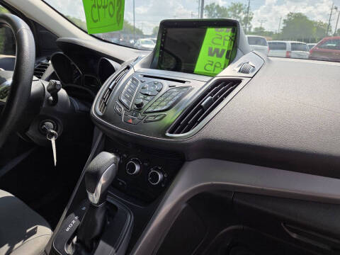 2015 Ford Escape SE