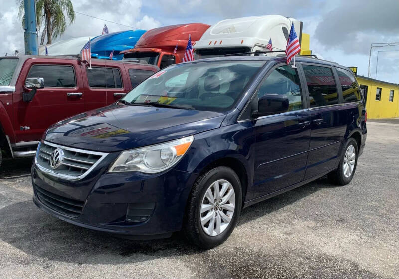 2014 Volkswagen Routan