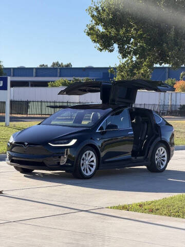 2017 Tesla Model X 90D