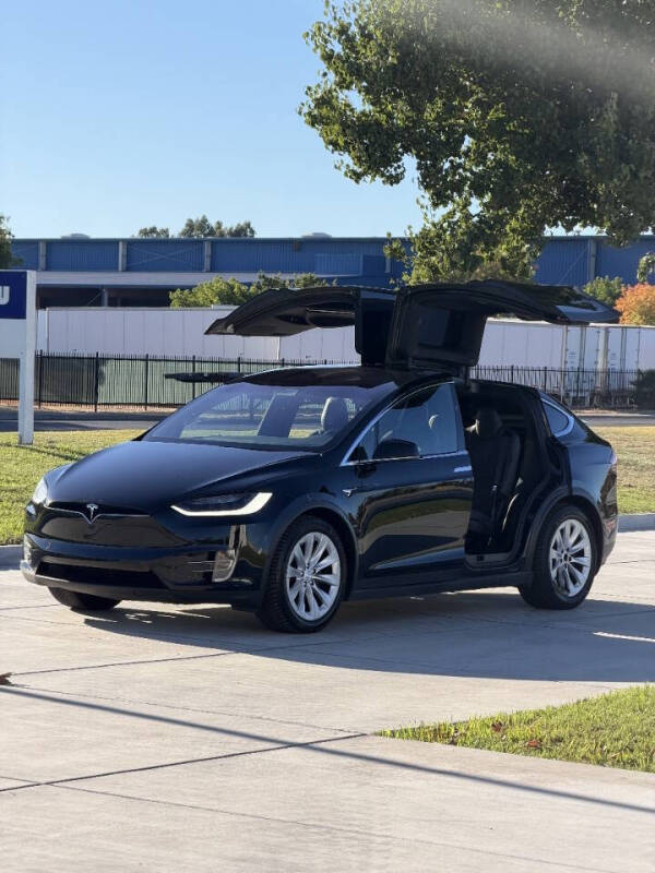 2017 Tesla Model X 90D