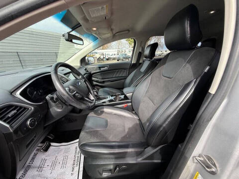2017 Ford Edge Sport