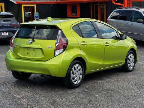 2015 Toyota Prius c Three