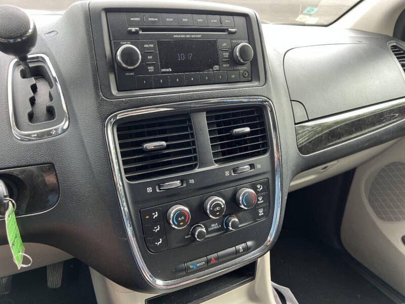 2016 Dodge Grand Caravan SXT