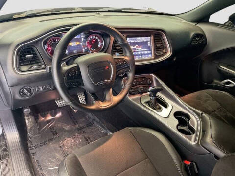 2018 Dodge Challenger 392 HEMI Scat Pack Shaker