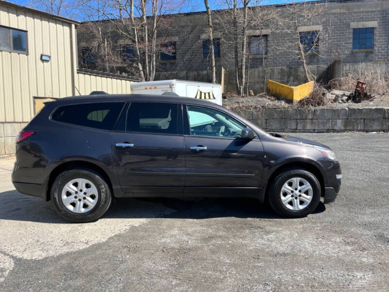 2014 Chevrolet Traverse LS