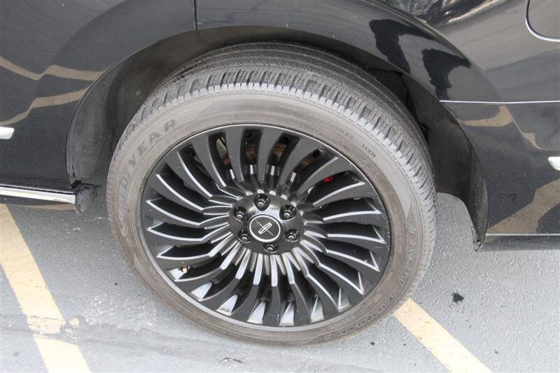 2018 Lincoln Navigator Black Label