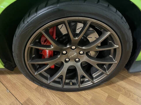 2015 Dodge Challenger SRT Hellcat