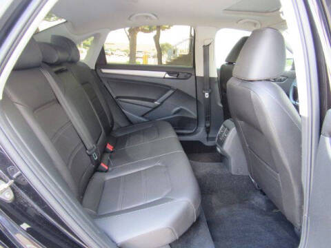 2022 Volkswagen Passat SE