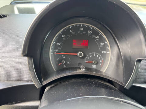 2010 Volkswagen New Beetle