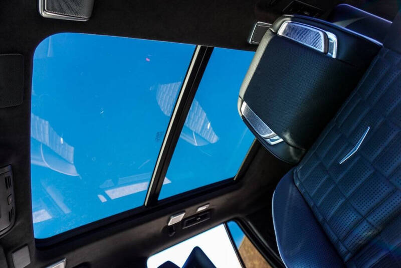 2023 Cadillac Escalade-V