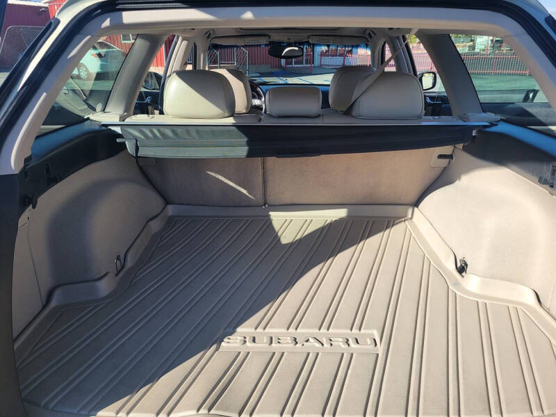 2005 Subaru Outback 3.0 R L.L.Bean Edition