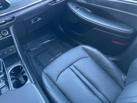 2023 Hyundai Sonata Hybrid Limited