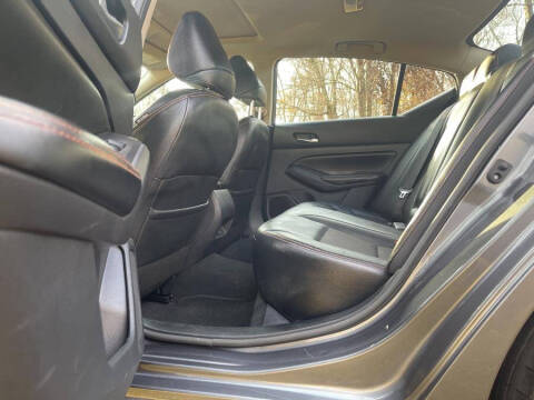 2021 Nissan Altima 2.5 SR