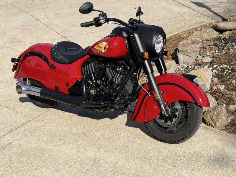 2019 Indian Dark Horse