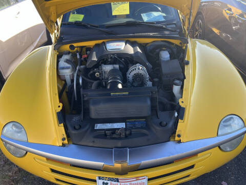 2004 Chevrolet SSR LS