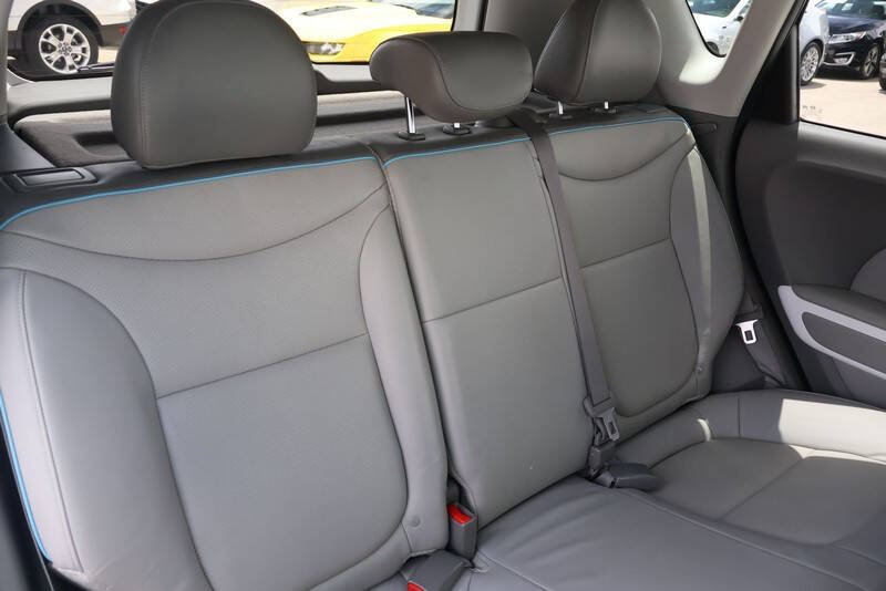 2016 Kia Soul EV +