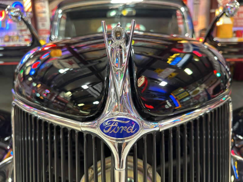 1936 Ford 5 Window Coupe