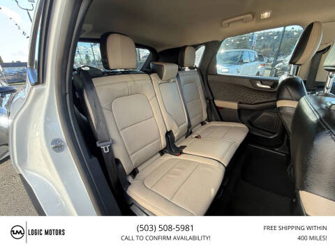 2020 Ford Escape Titanium