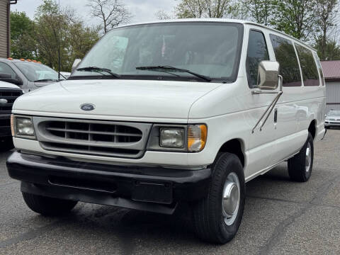 2002 Ford E-Series E-350 SD XLT