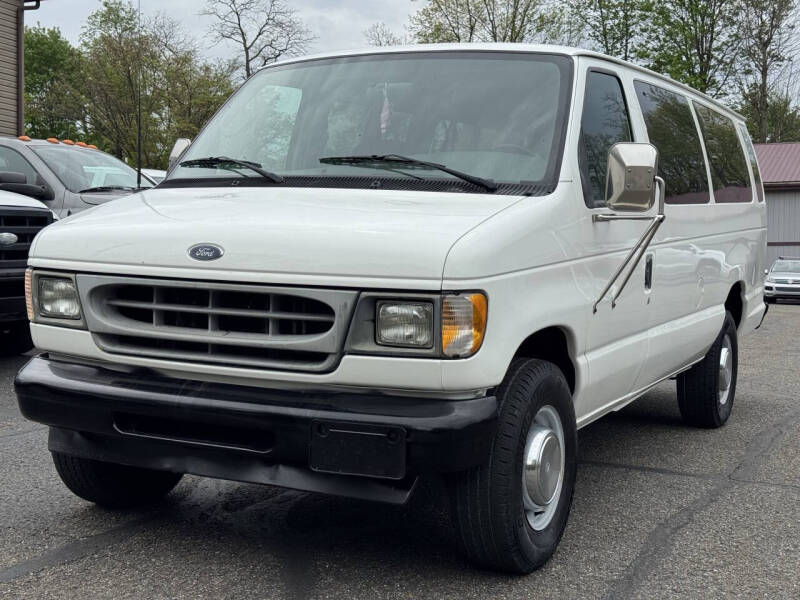 2002 Ford E-Series E-350 SD XLT