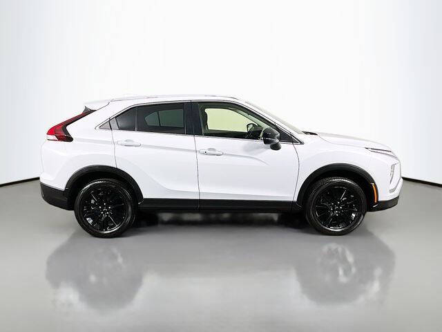 2024 Mitsubishi Eclipse Cross LE
