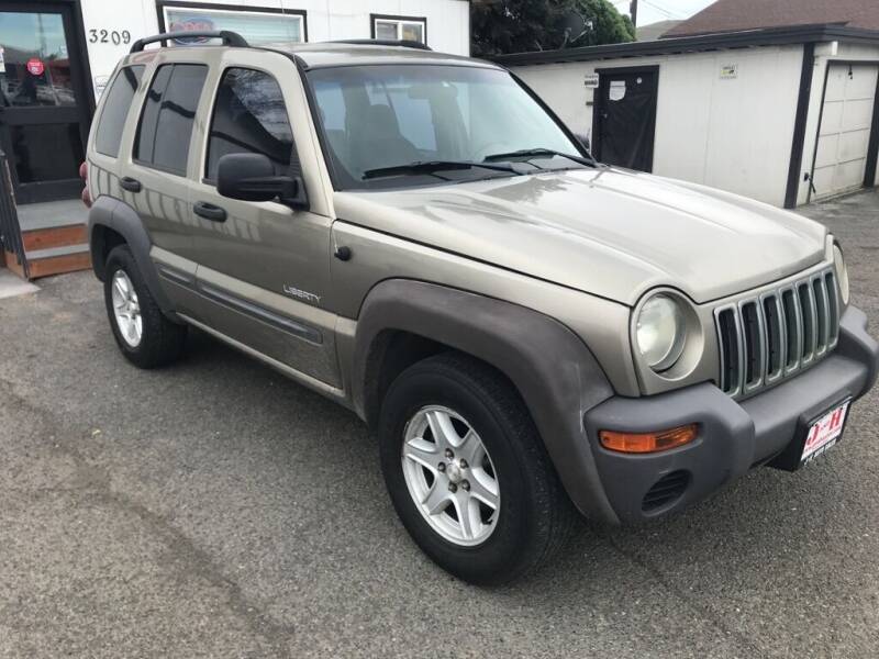 2004 Jeep Liberty for sale at J and H Auto Sales in Union Gap WA