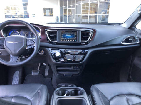 2020 Chrysler Pacifica Touring L 35th Anniversary