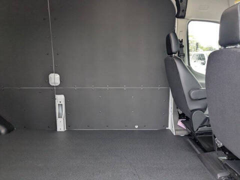 2025 Ford Transit 250