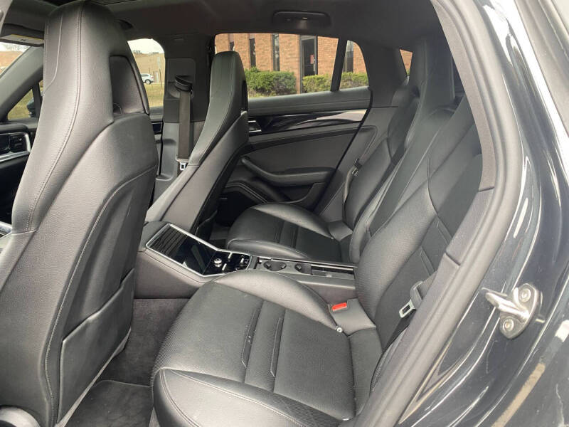 2018 Porsche Panamera