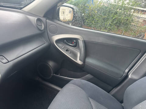 2011 Toyota RAV4 Sport