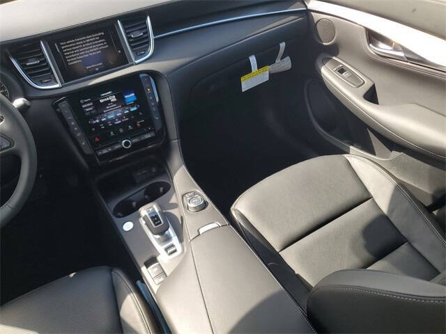 2025 Infiniti QX55 Luxe