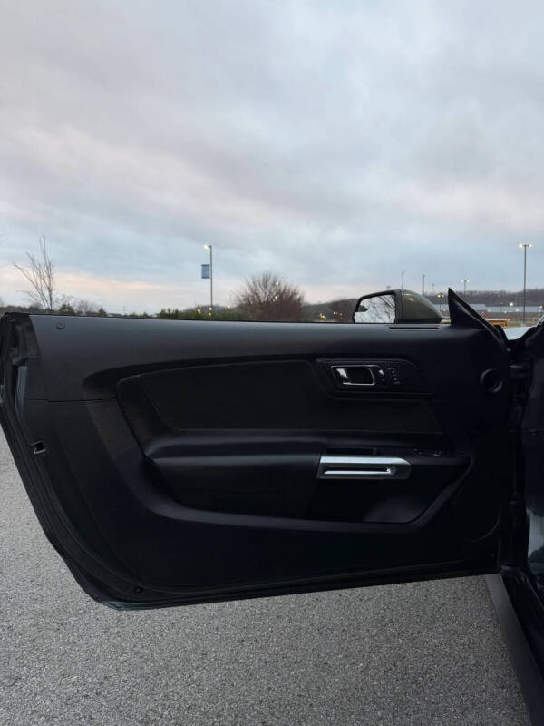 2015 Ford Mustang
