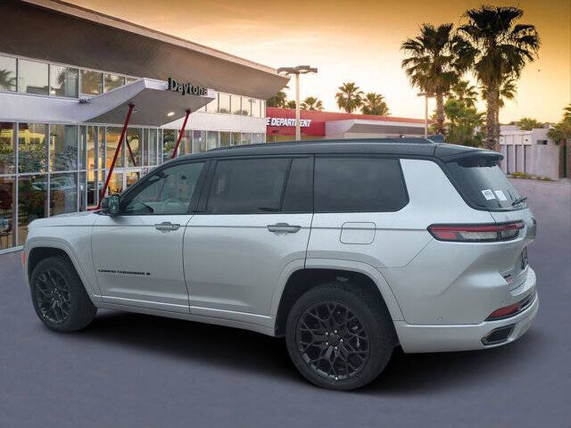 2025 Jeep Grand Cherokee L Summit Reserve