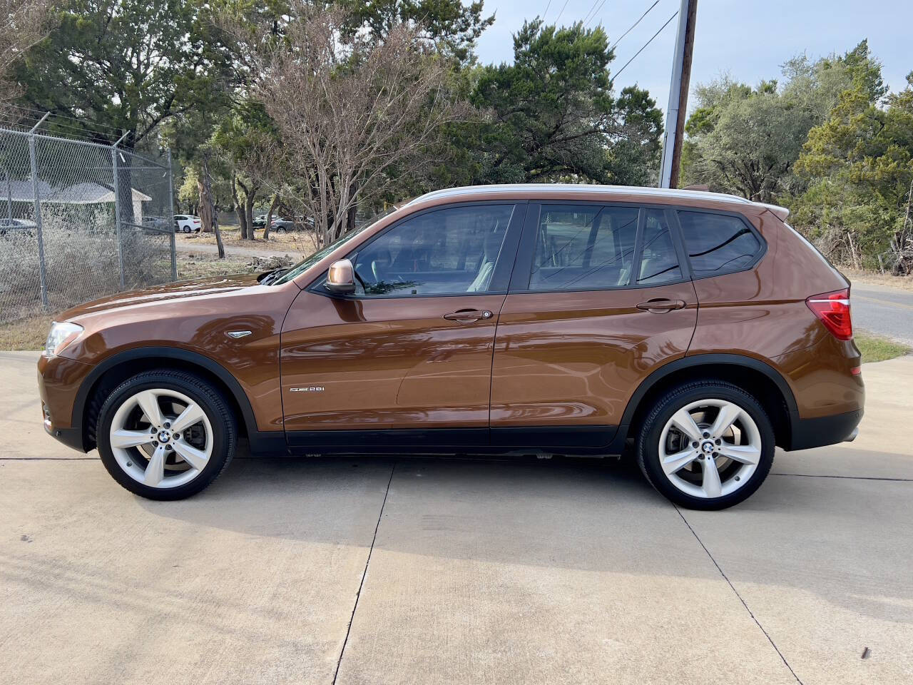 Used Car 2017 Bmw X3  Sdrive28i 4dr Suv For Sale Under $12,000 In Austin, Texas