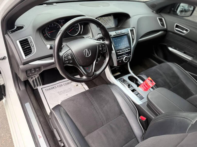 2019 Acura TLX