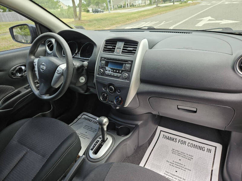 2015 Nissan Versa 1.6 SV