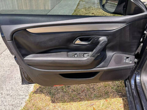 2011 Volkswagen CC Sport