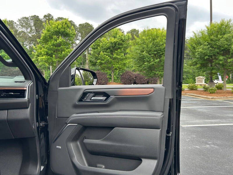 2025 GMC Yukon Denali
